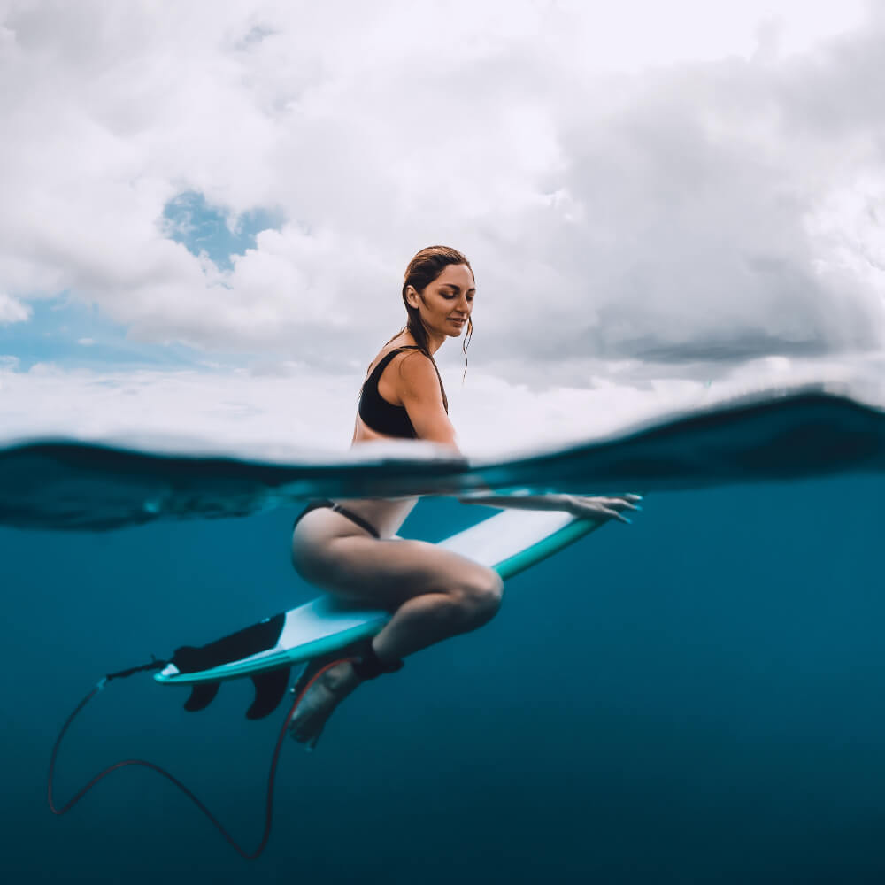 Surfboard with Motor: Types, Cost, and Top Picks